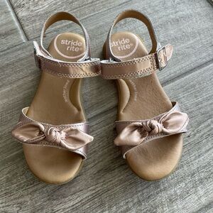 Stride Rite Kids' Rose Gold Memory Foam Soft Sandals for Girls